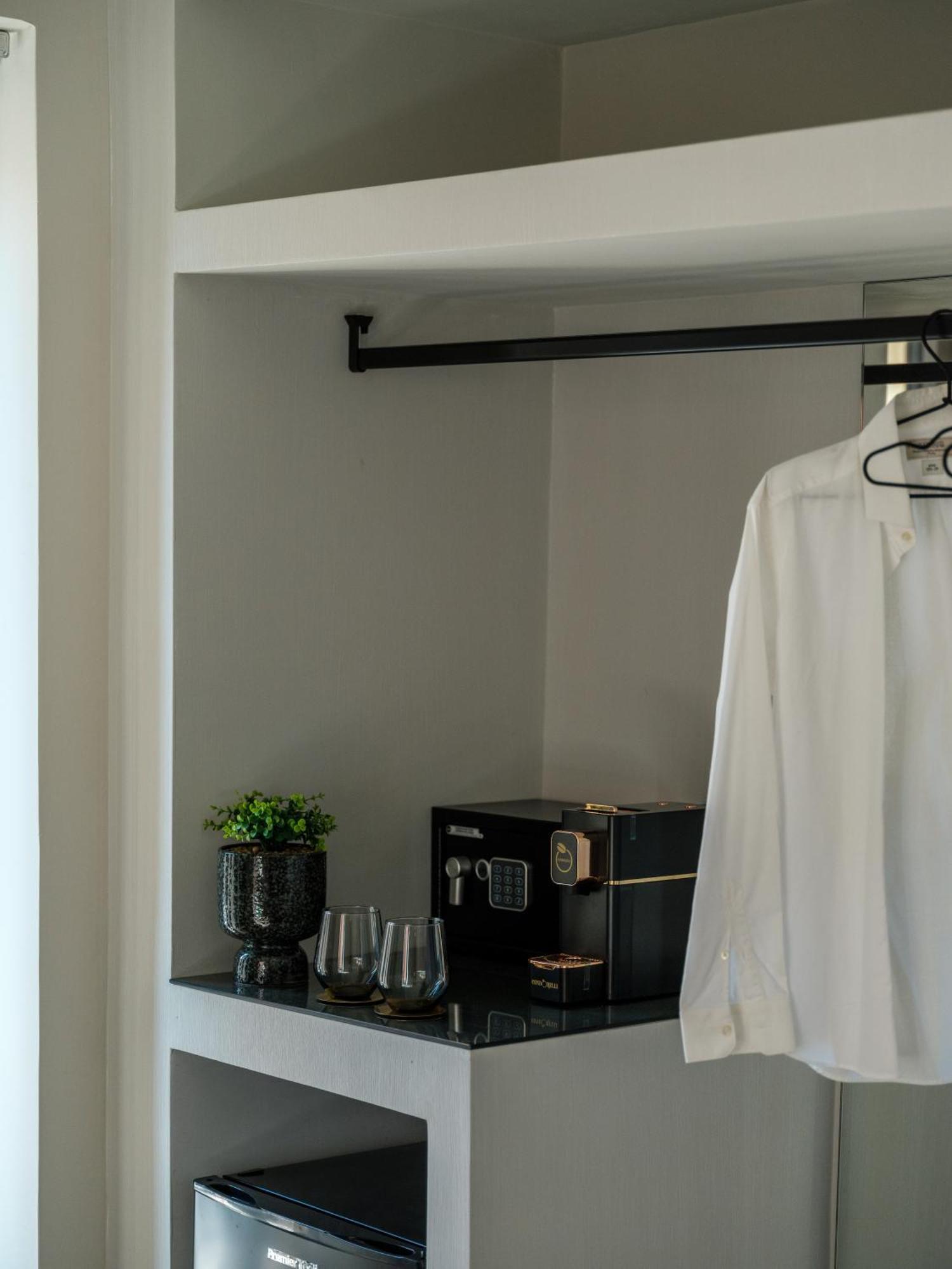 Vicolo San Gaetano -Luxury Rooms- คาตาเนีย ภายนอก รูปภาพ